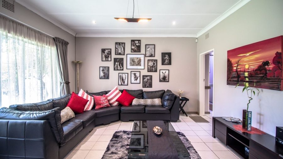 4 Bedroom Property for Sale in Farrarmere Gauteng