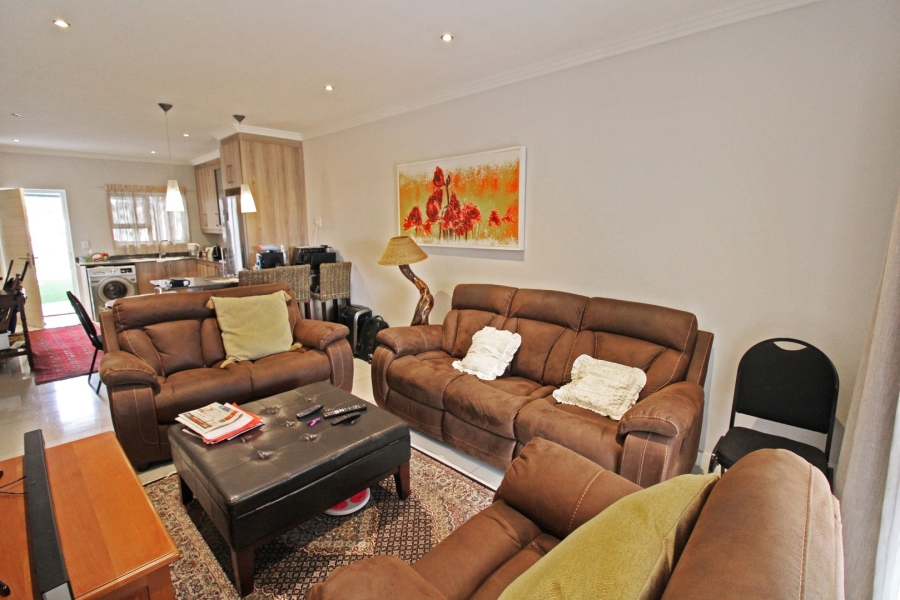 2 Bedroom Property for Sale in Bryanston Gauteng