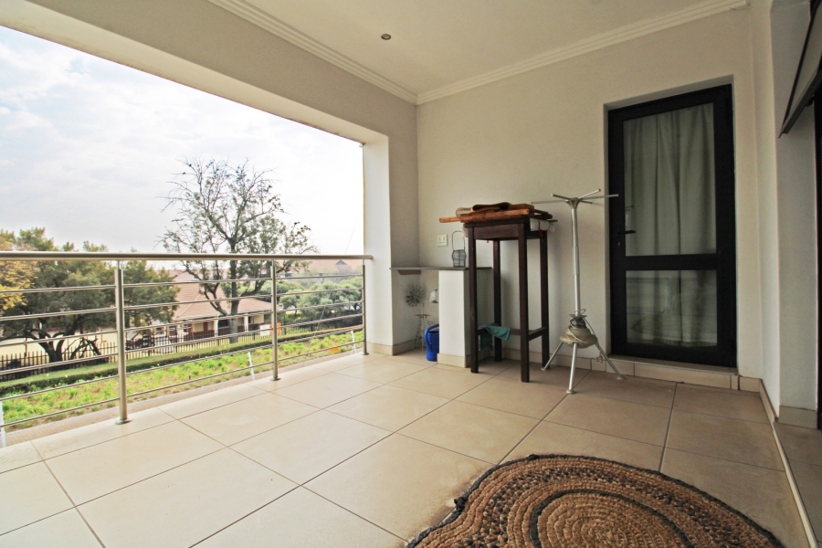 2 Bedroom Property for Sale in Bryanston Gauteng