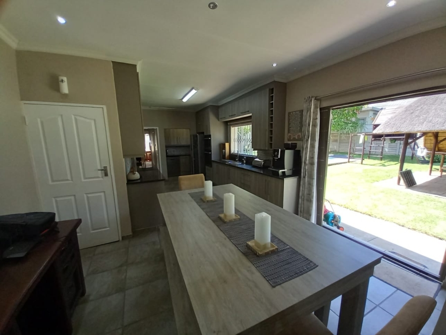 4 Bedroom Property for Sale in Magalieskruin Gauteng