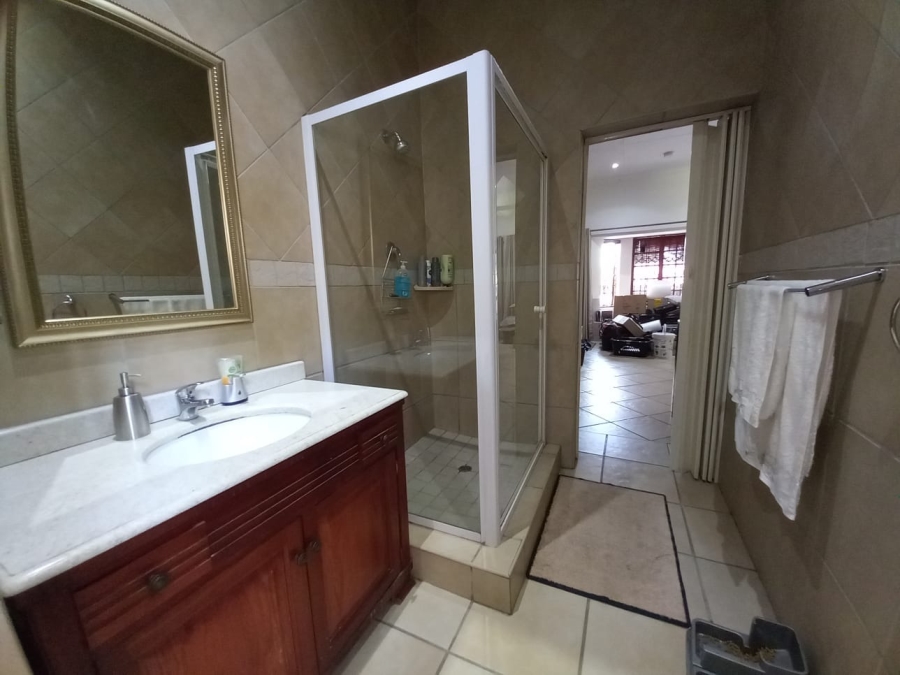 4 Bedroom Property for Sale in Magalieskruin Gauteng