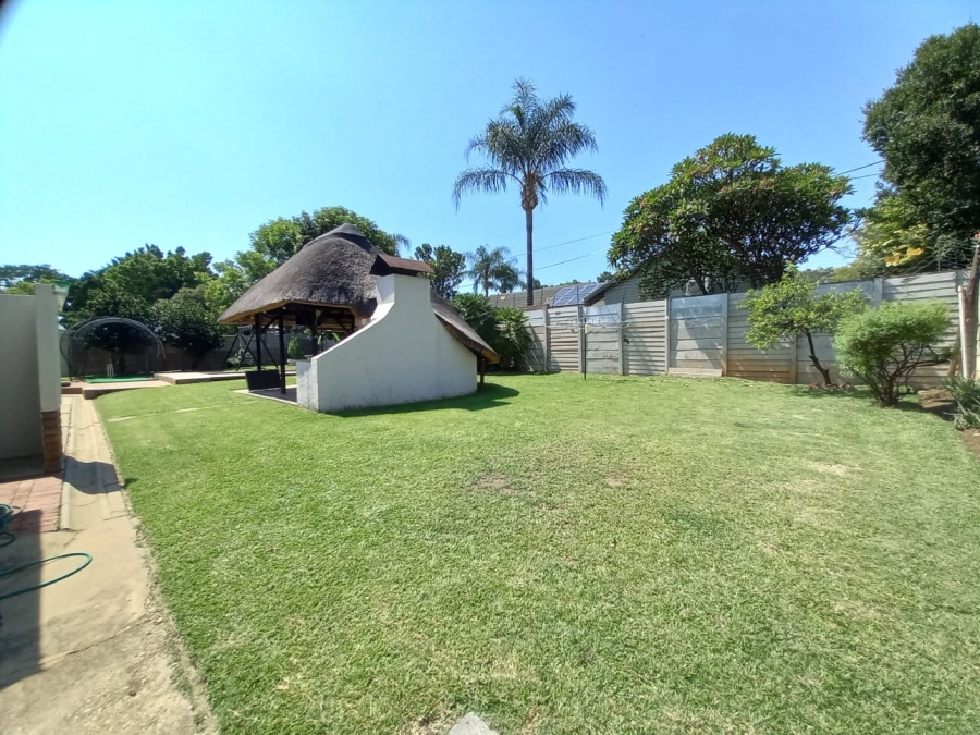 4 Bedroom Property for Sale in Magalieskruin Gauteng