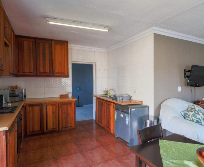 3 Bedroom Property for Sale in Dersley Gauteng