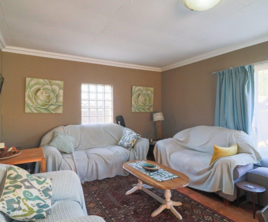 3 Bedroom Property for Sale in Dersley Gauteng