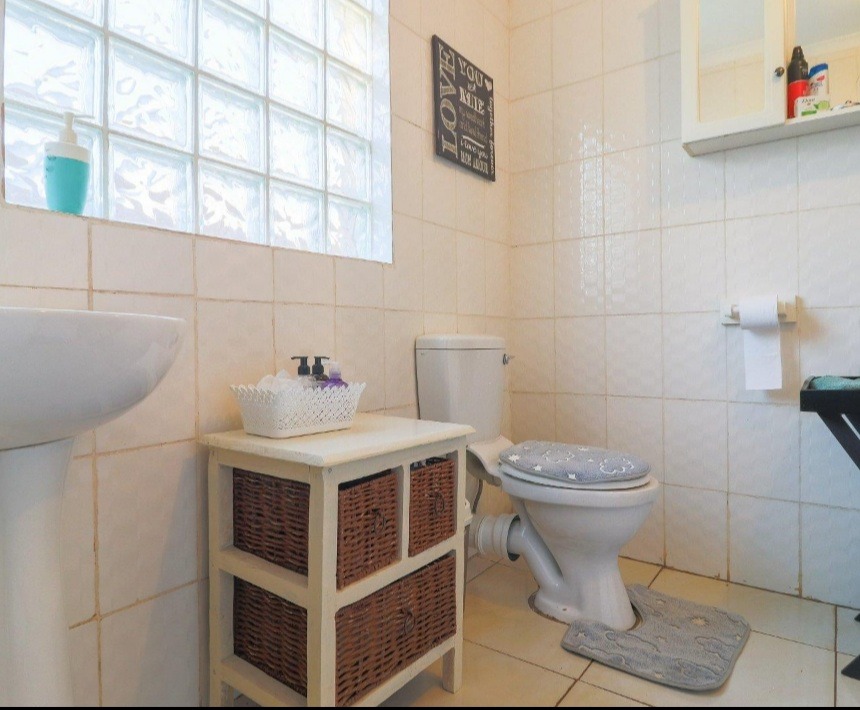 3 Bedroom Property for Sale in Dersley Gauteng