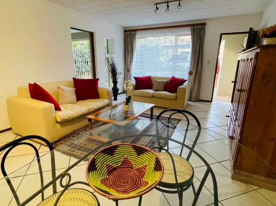 2 Bedroom Property for Sale in Illovo Gauteng