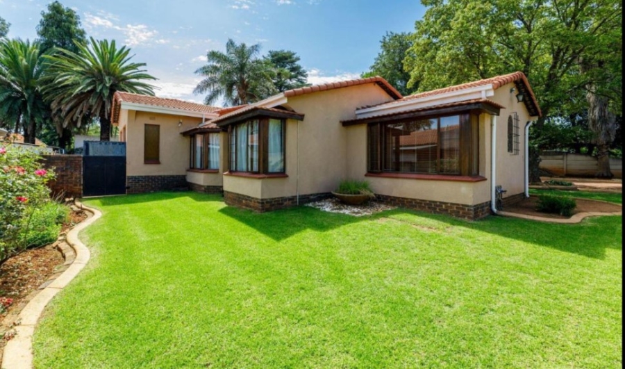 3 Bedroom Property for Sale in Birch Acres Gauteng