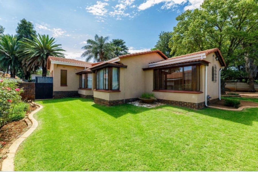 3 Bedroom Property for Sale in Birch Acres Gauteng