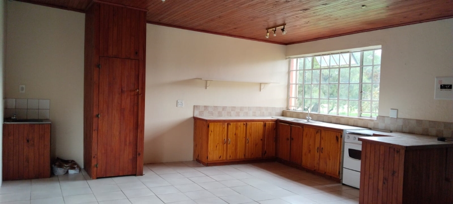 To Let 1 Bedroom Property for Rent in Chartwell Gauteng