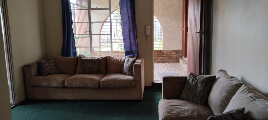 To Let 1 Bedroom Property for Rent in Chartwell Gauteng