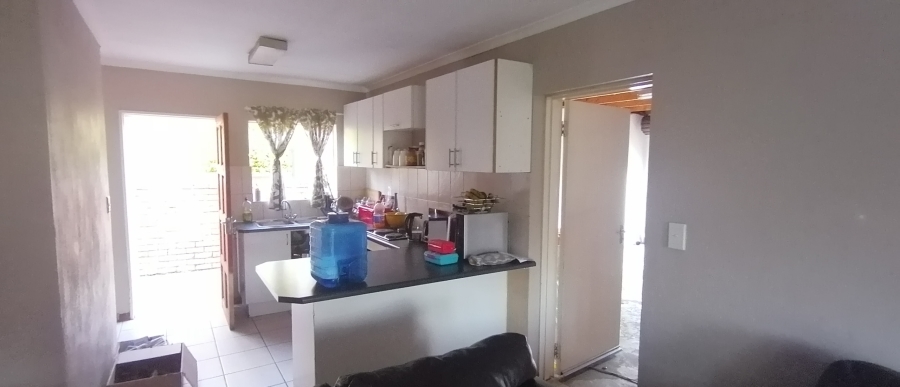 To Let 2 Bedroom Property for Rent in Honeydew Manor Gauteng