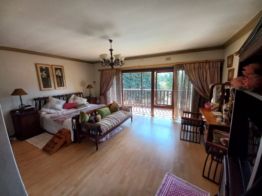 4 Bedroom Property for Sale in Larrendale Gauteng