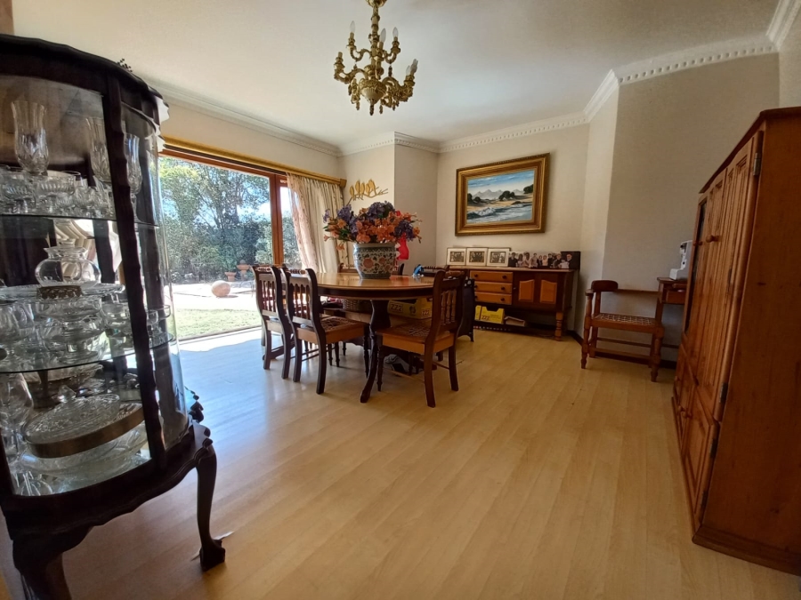 4 Bedroom Property for Sale in Larrendale Gauteng