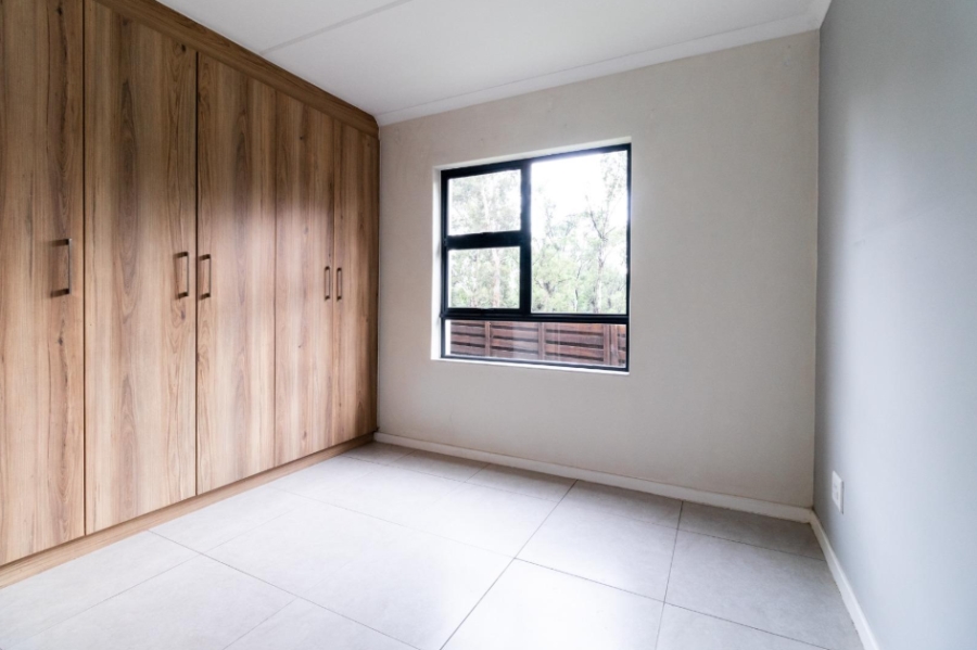 To Let 3 Bedroom Property for Rent in Modderfontein Gauteng