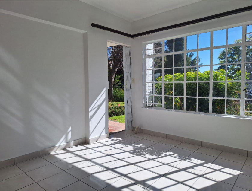 To Let 1 Bedroom Property for Rent in Magaliessig Gauteng