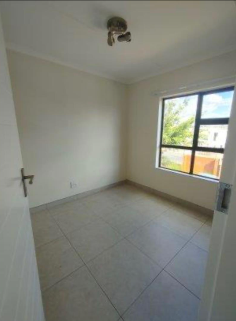 To Let 3 Bedroom Property for Rent in Modderfontein Gauteng