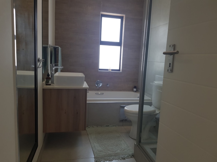 3 Bedroom Property for Sale in Linbro Park Gauteng