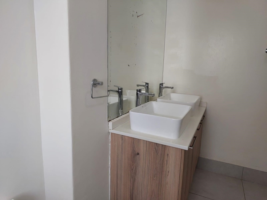 3 Bedroom Property for Sale in Linbro Park Gauteng