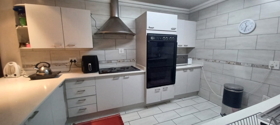 4 Bedroom Property for Sale in St Andrews Gauteng