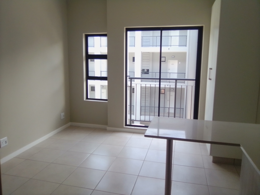 0 Bedroom Property for Sale in Grand Central Gauteng