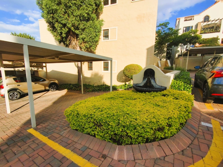 2 Bedroom Property for Sale in Benmore Gardens Gauteng