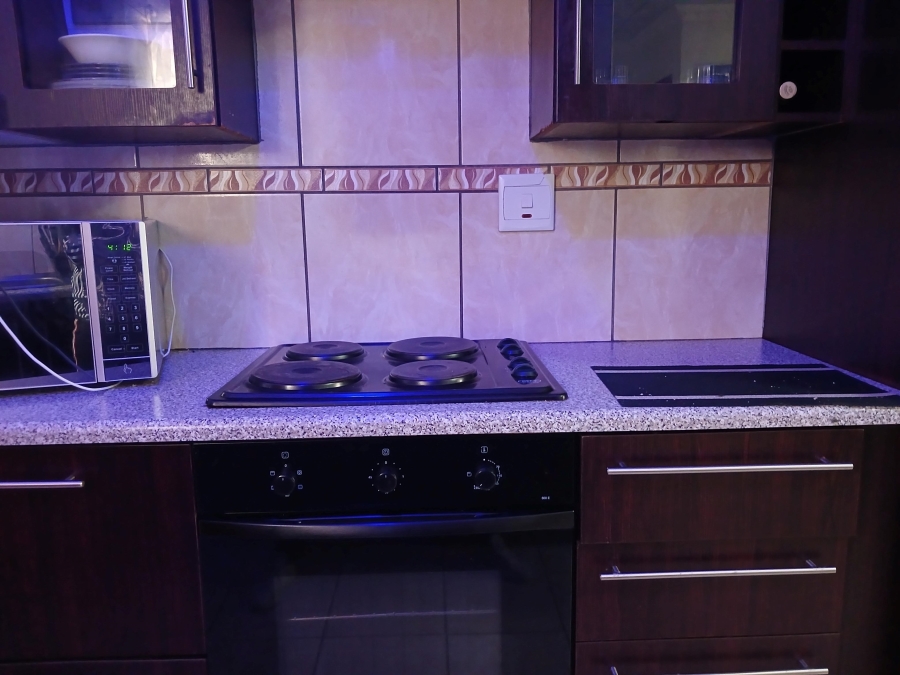 2 Bedroom Property for Sale in Cosmo City Gauteng