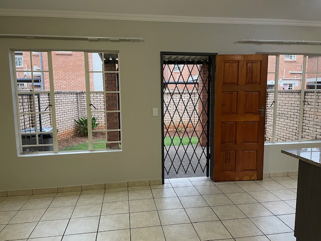 3 Bedroom Property for Sale in Raslouw Gauteng