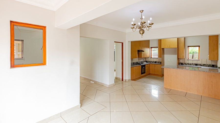 4 Bedroom Property for Sale in Greenstone Hill Gauteng