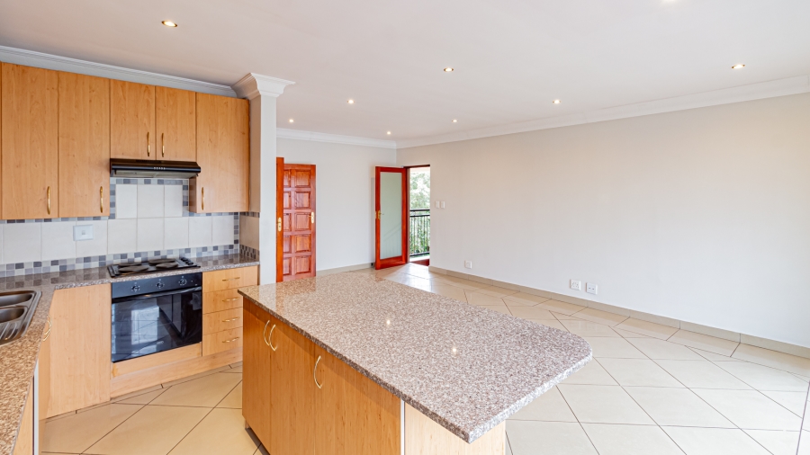 4 Bedroom Property for Sale in Greenstone Hill Gauteng