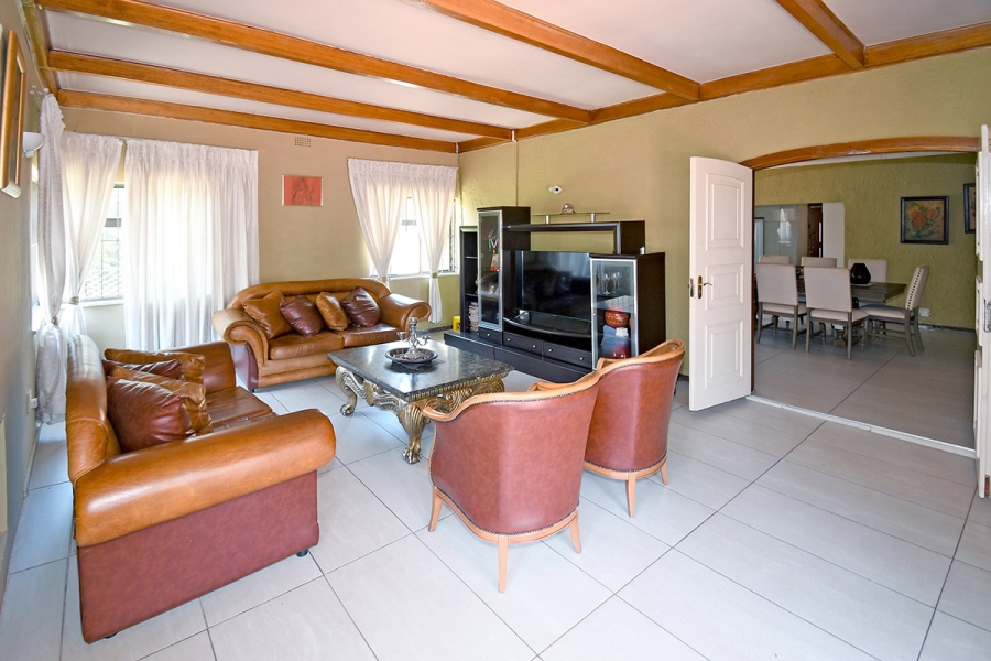 3 Bedroom Property for Sale in Cyrildene Gauteng