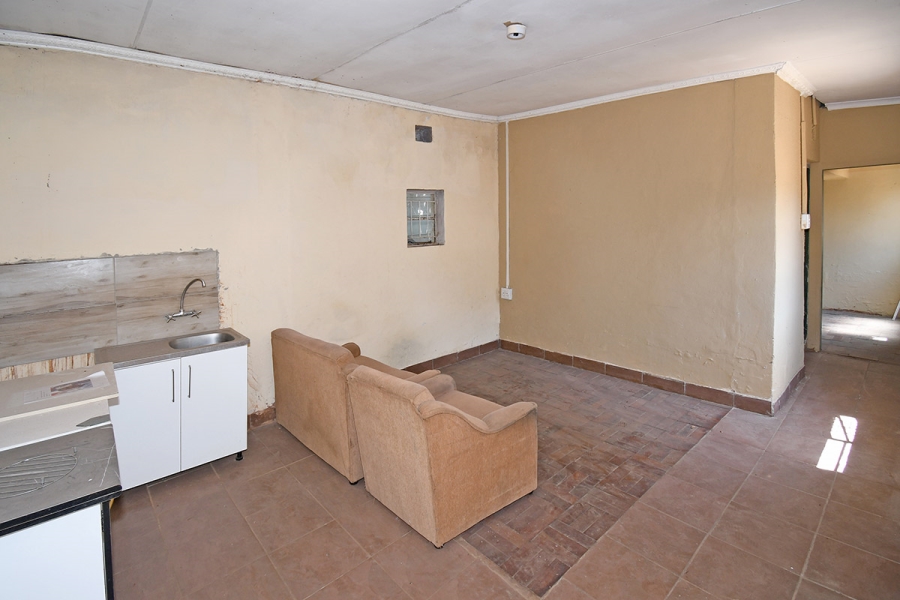 3 Bedroom Property for Sale in Cyrildene Gauteng