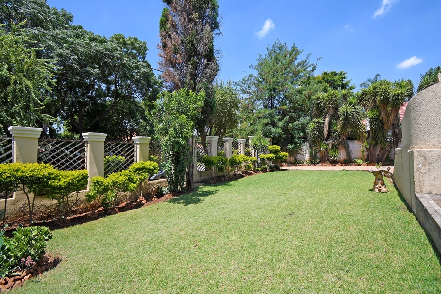 3 Bedroom Property for Sale in Cyrildene Gauteng