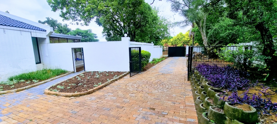 4 Bedroom Property for Sale in Fourways Gauteng