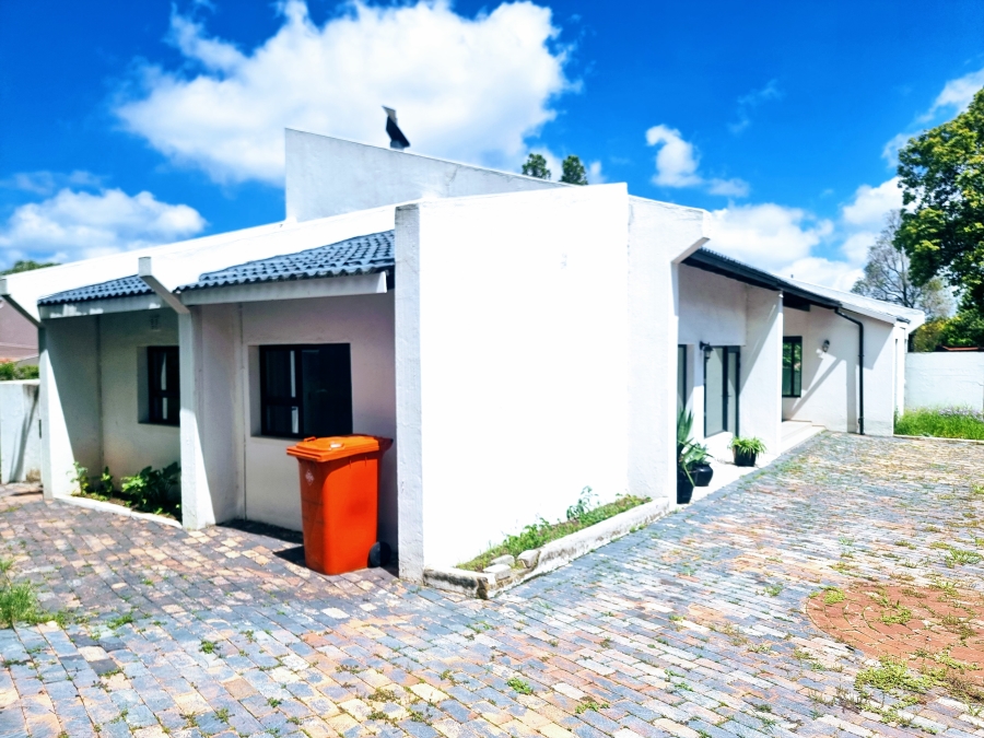 4 Bedroom Property for Sale in Fourways Gauteng