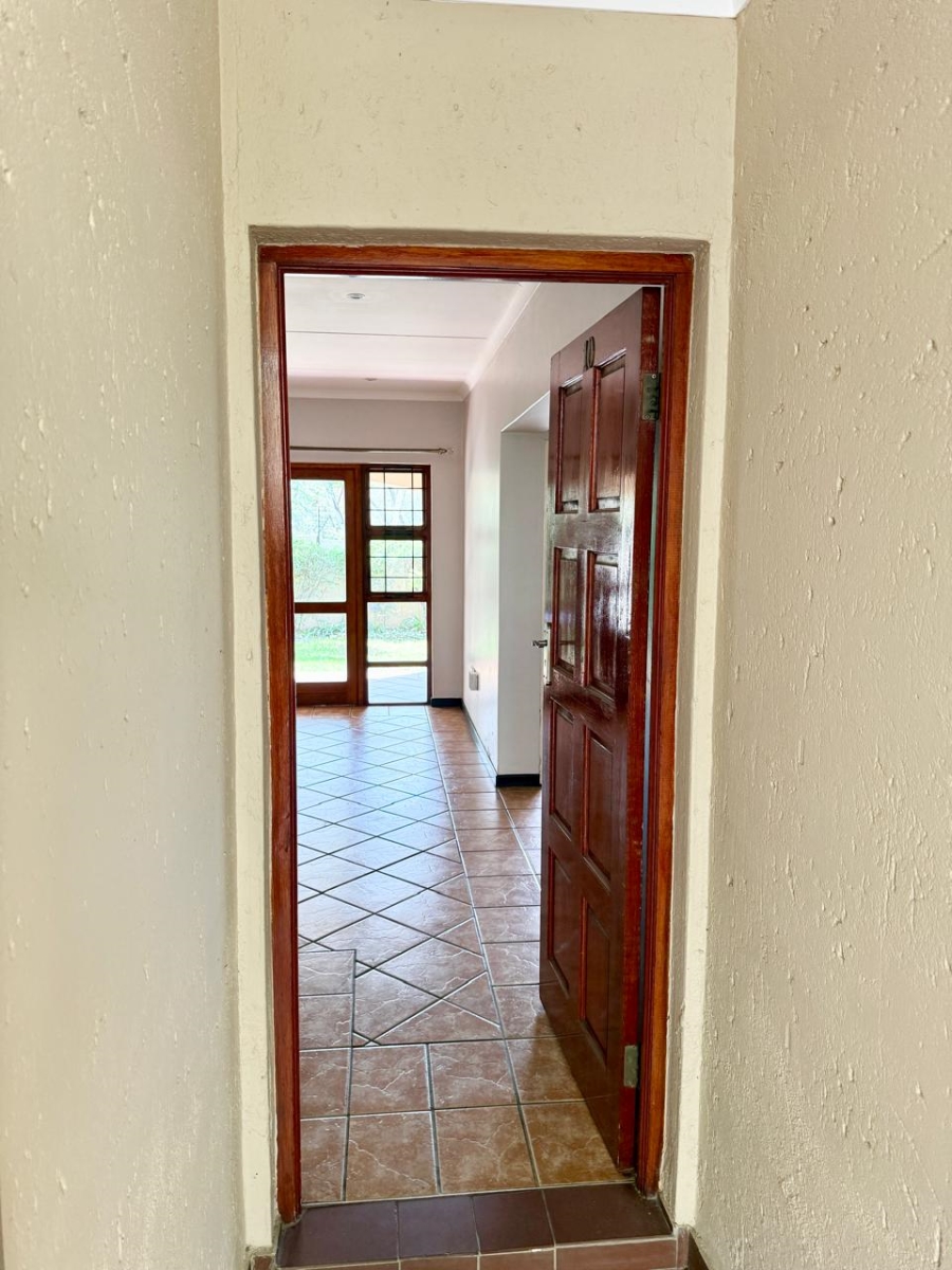 2 Bedroom Property for Sale in Bryanston East Gauteng