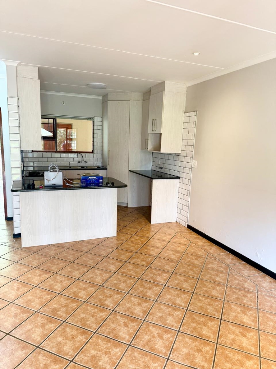 2 Bedroom Property for Sale in Bryanston East Gauteng