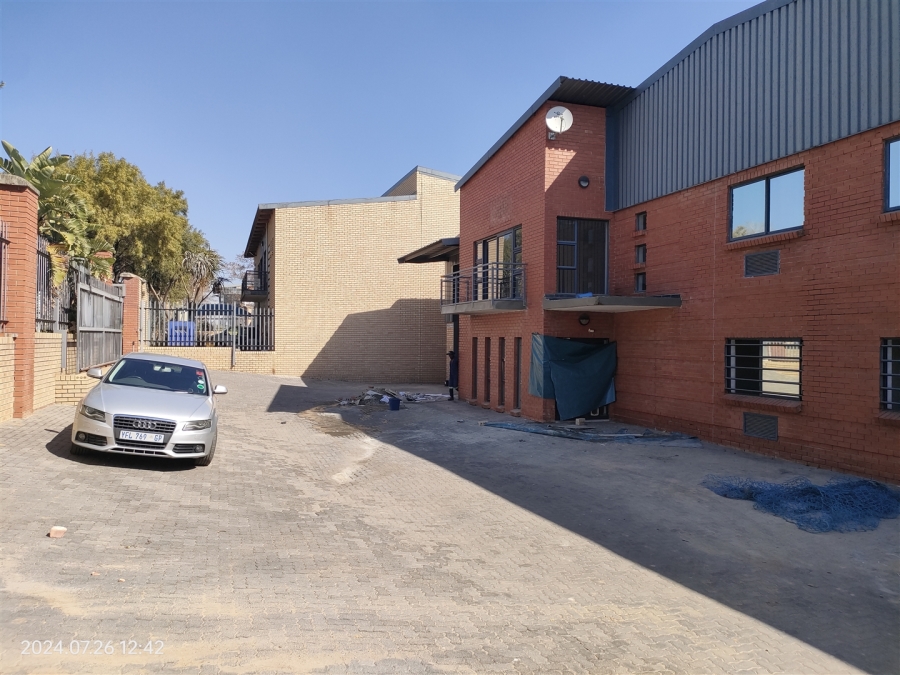 Commercial Property for Sale in North Riding Gauteng