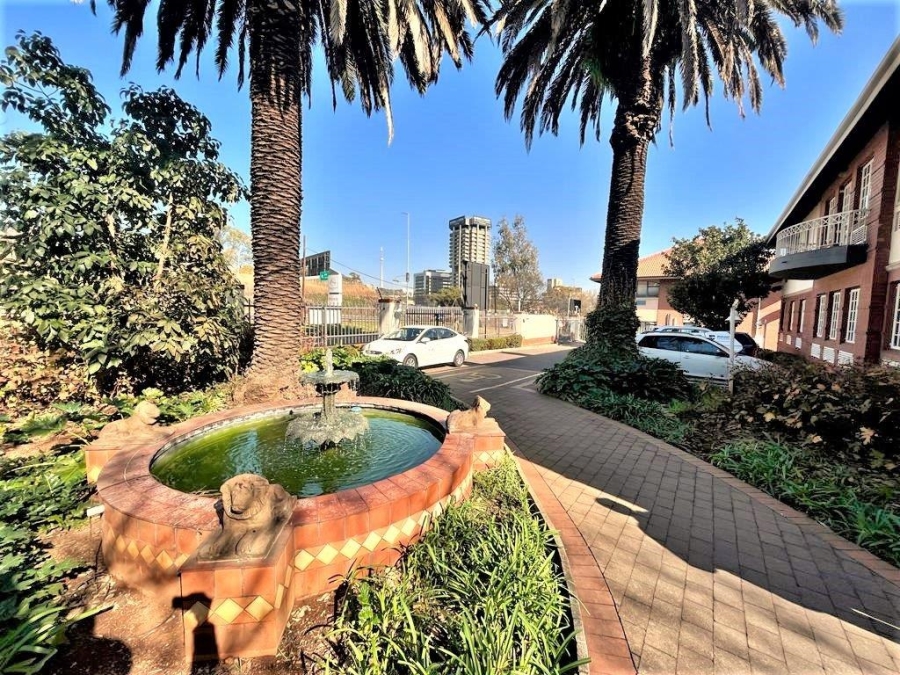 To Let commercial Property for Rent in Parktown Gauteng