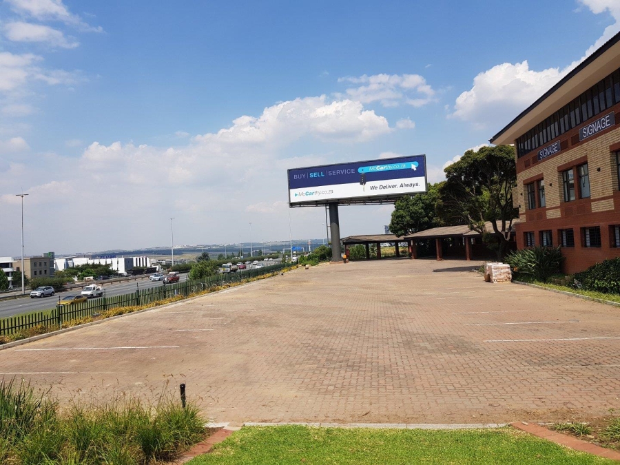 To Let commercial Property for Rent in Woodmead Gauteng