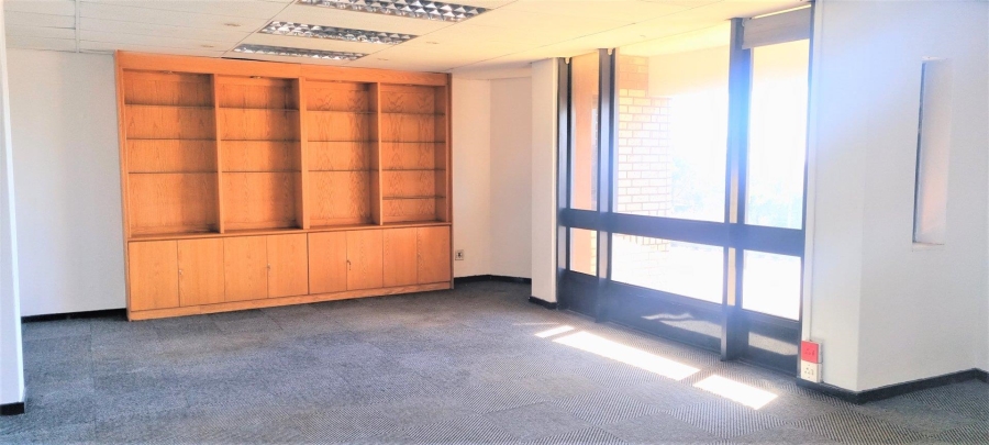 To Let commercial Property for Rent in Woodmead Gauteng