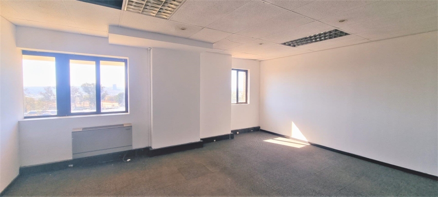 To Let commercial Property for Rent in Woodmead Gauteng