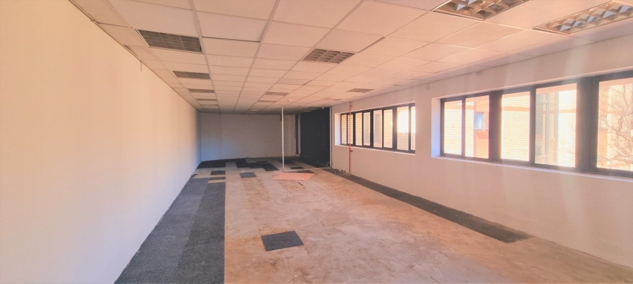 To Let commercial Property for Rent in Woodmead Gauteng