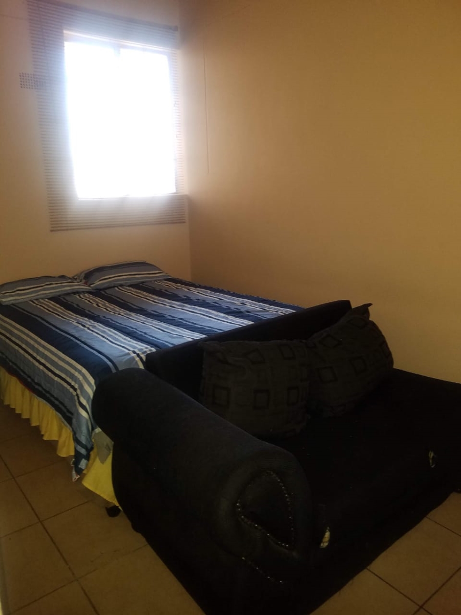 2 Bedroom Property for Sale in Troyeville Gauteng