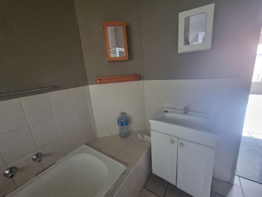 To Let 3 Bedroom Property for Rent in Ruimsig Gauteng