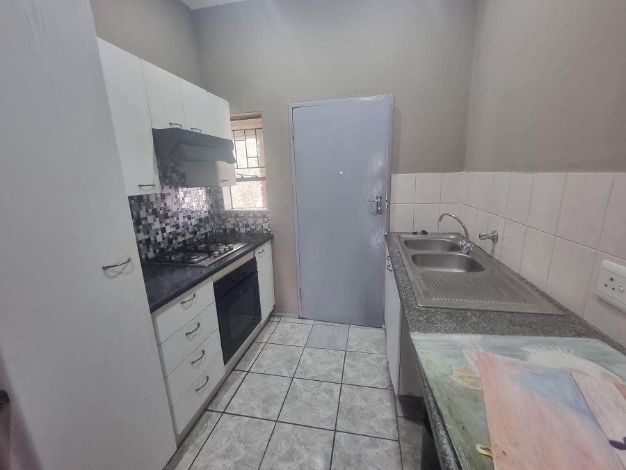 To Let 3 Bedroom Property for Rent in Ruimsig Gauteng