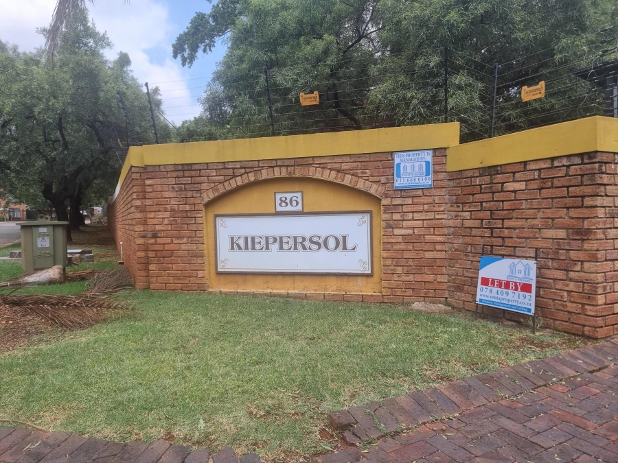 To Let 3 Bedroom Property for Rent in Ruimsig Gauteng