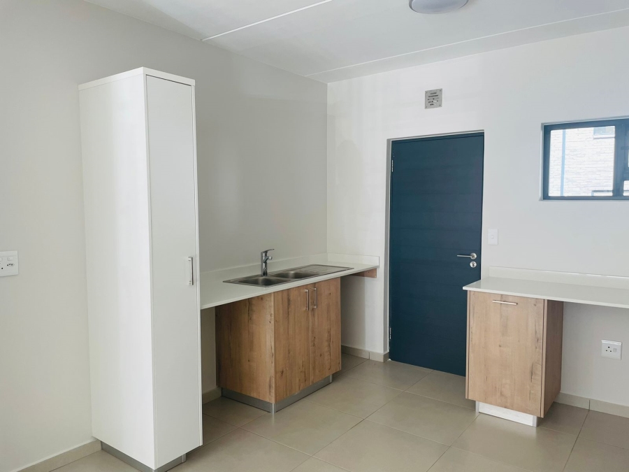 To Let 2 Bedroom Property for Rent in Craigavon Gauteng