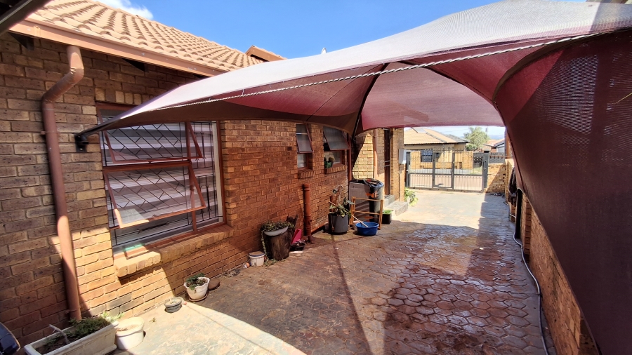 3 Bedroom Property for Sale in Soshanguve XX Gauteng