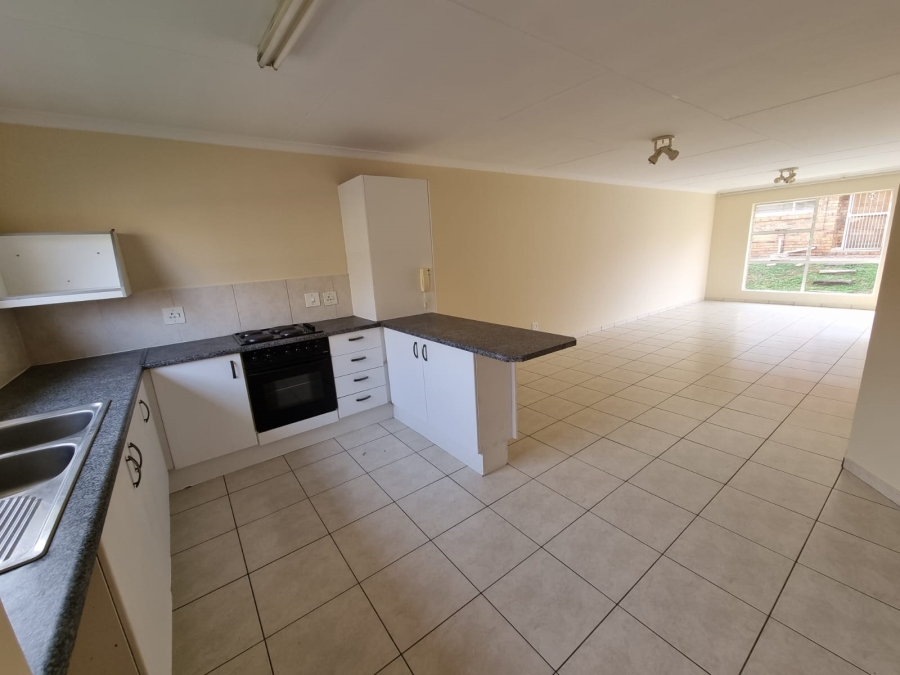 2 Bedroom Property for Sale in Liefde en Vrede Gauteng