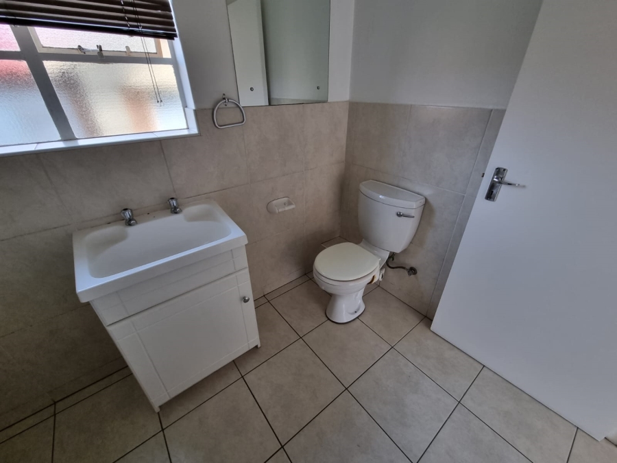 2 Bedroom Property for Sale in Liefde en Vrede Gauteng